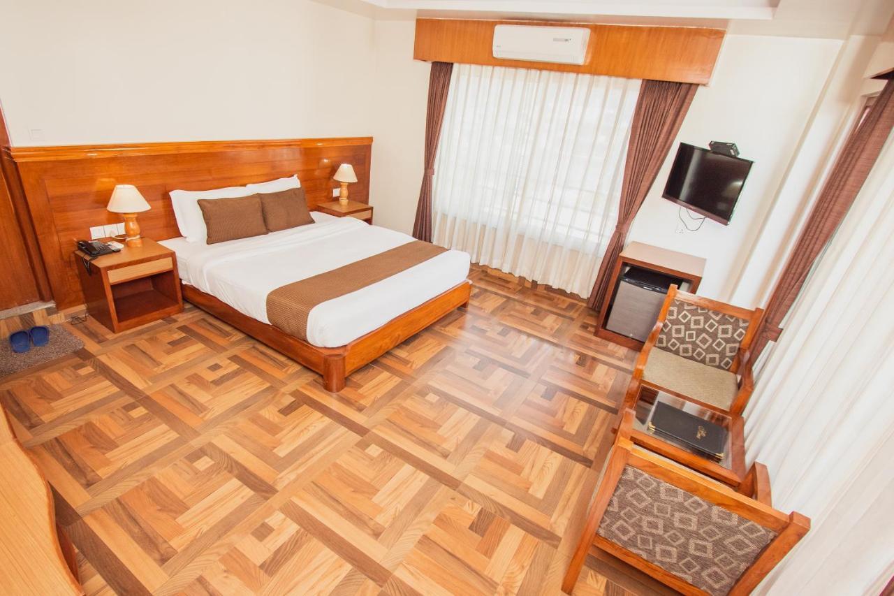 Mount View Pokhara Hotell Eksteriør bilde