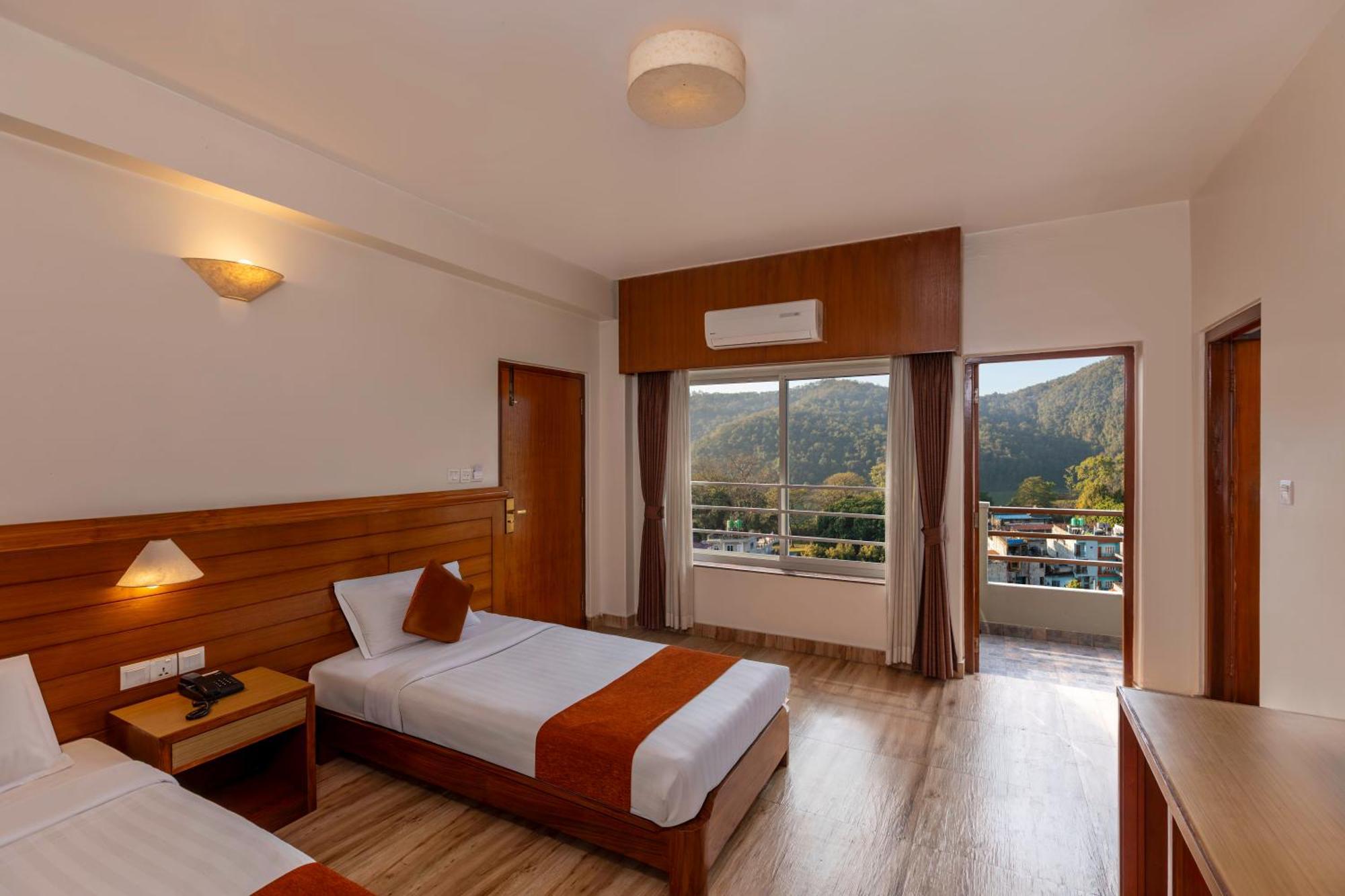 Mount View Pokhara Hotell Eksteriør bilde
