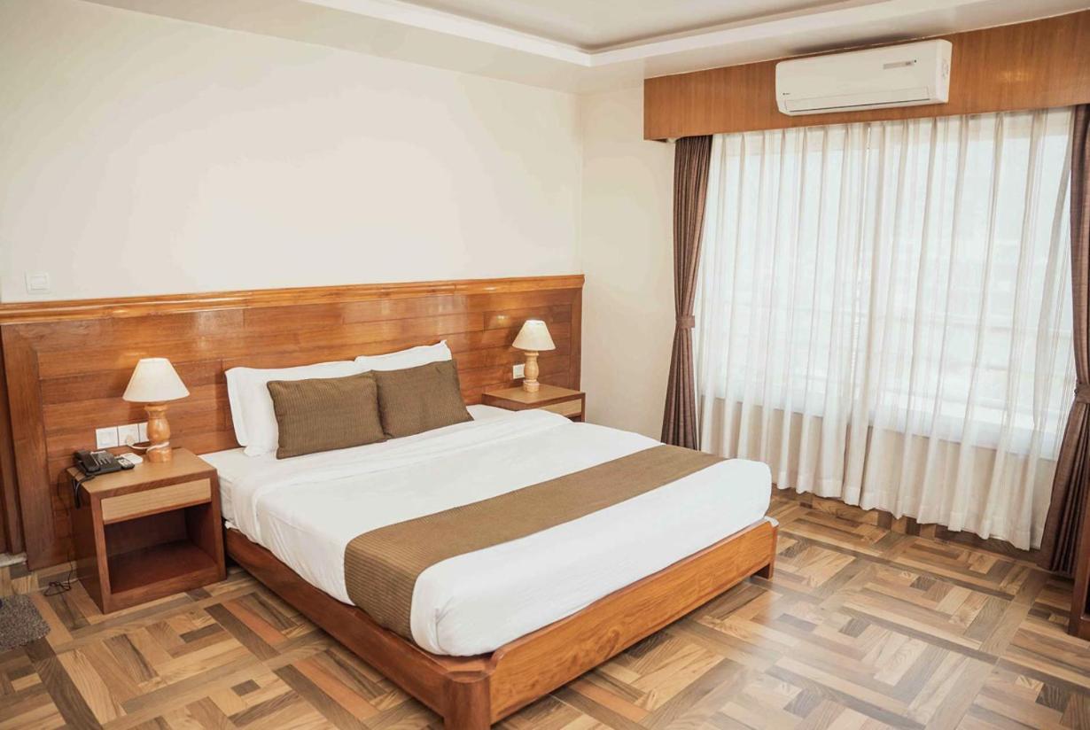 Mount View Pokhara Hotell Eksteriør bilde