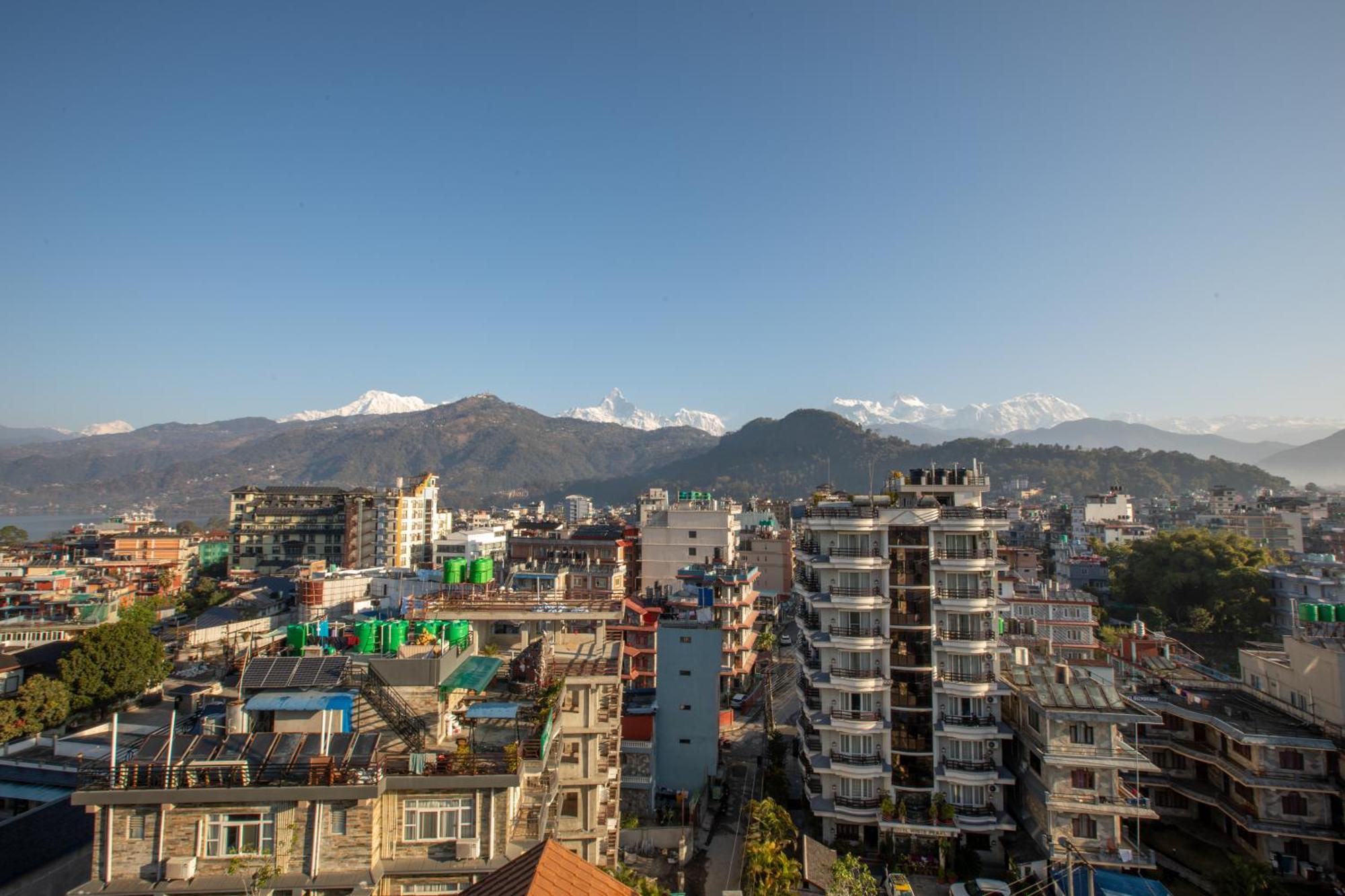 Mount View Pokhara Hotell Eksteriør bilde